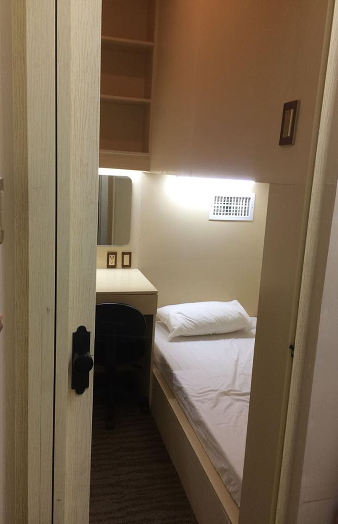 אולונגפו Subic Bay Hostel מראה חיצוני תמונה